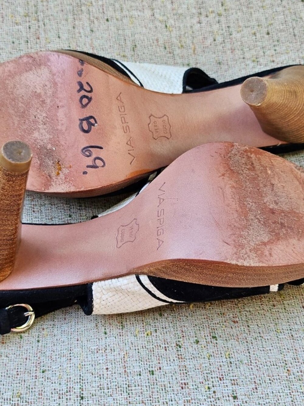 Vintage Via Spiga Ladies Heel Sandal Black/White Suede Upper Shoes Size - Picture 9 of 11